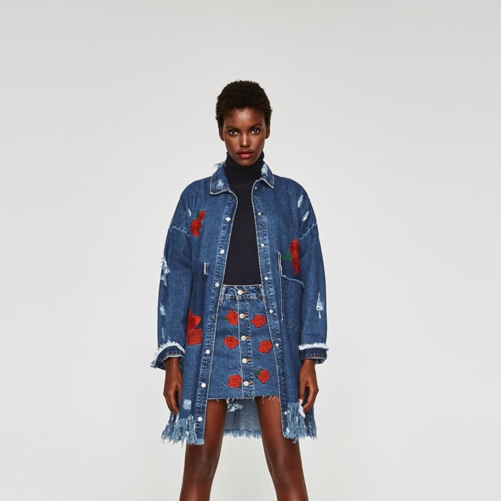 Zara mini skirt embroidered